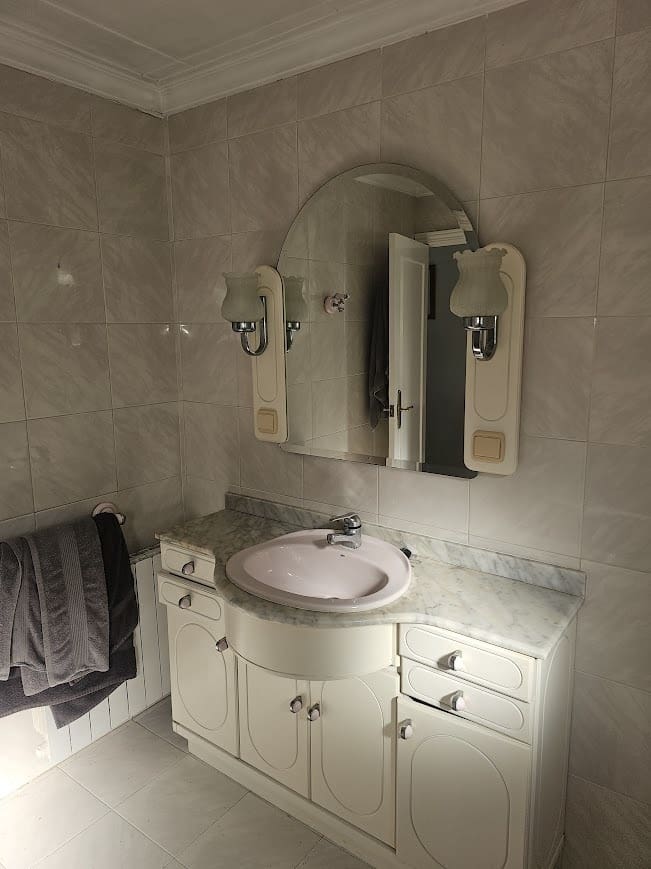 4 bedroom Villa for sale in Gandia with pool garage - € 250,000 (Ref: 9700157)