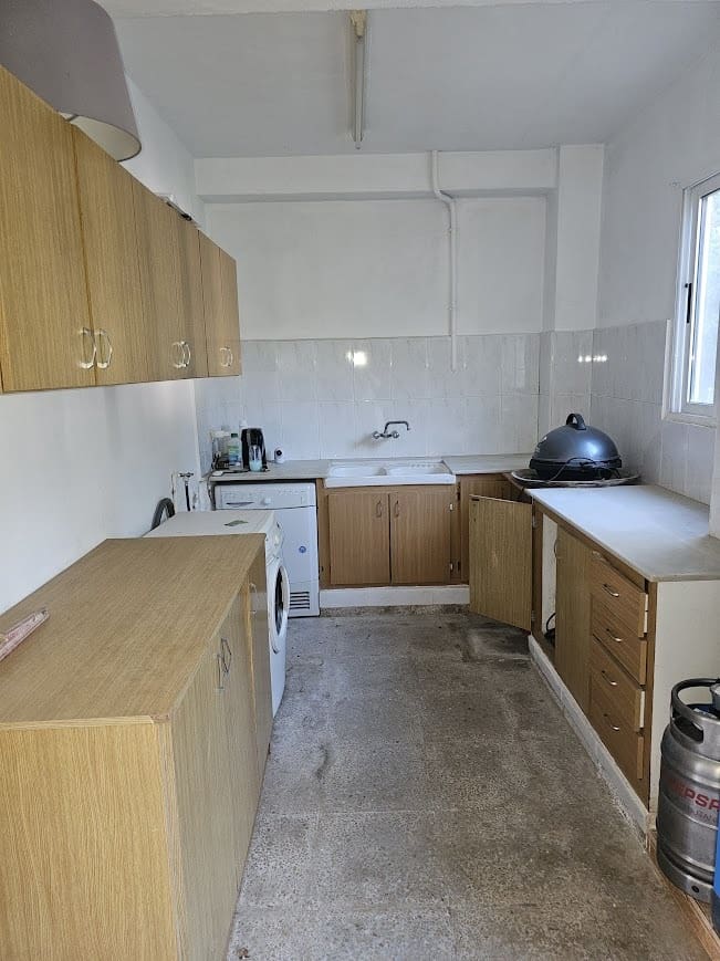 4 bedroom Villa for sale in Gandia with pool garage - € 250,000 (Ref: 9700157)