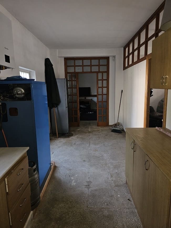 4 bedroom Villa for sale in Gandia with pool garage - € 250,000 (Ref: 9700157)