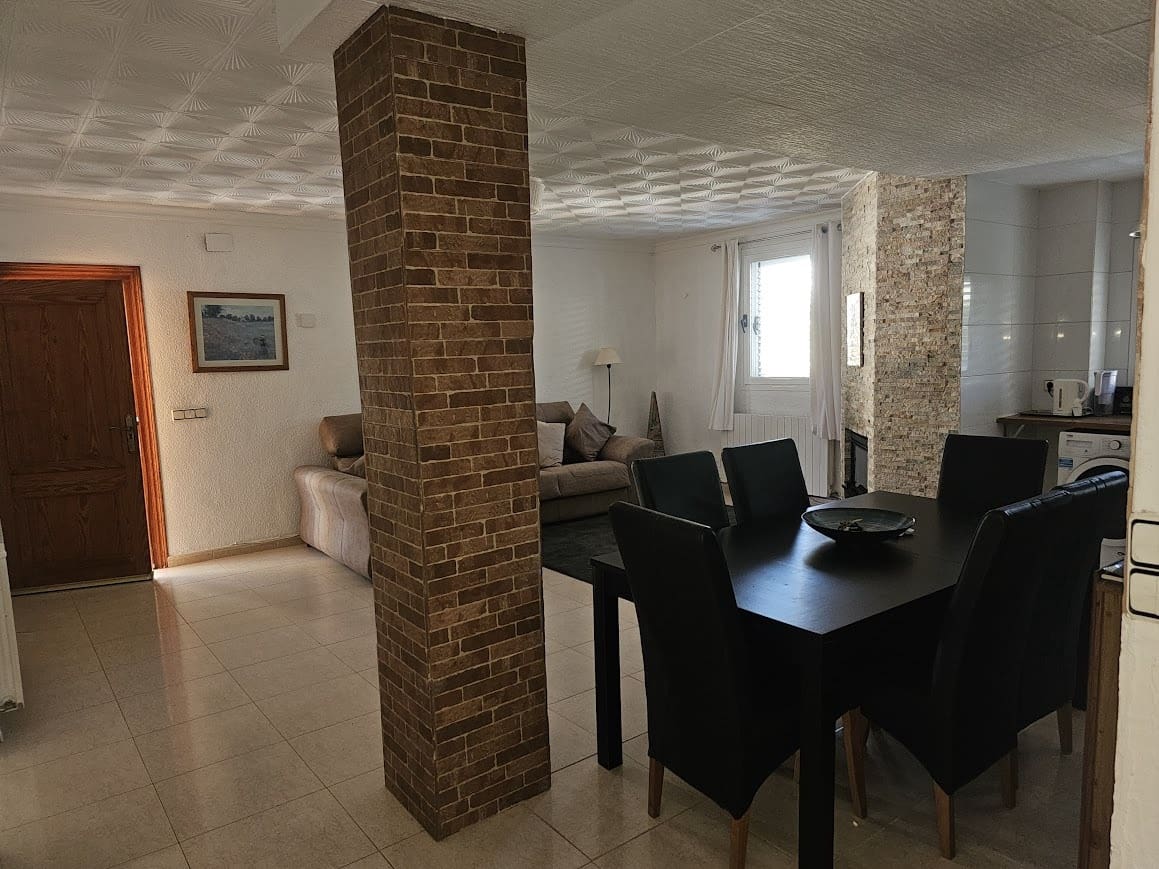 4 bedroom Villa for sale in Gandia with pool garage - € 250,000 (Ref: 9700157)