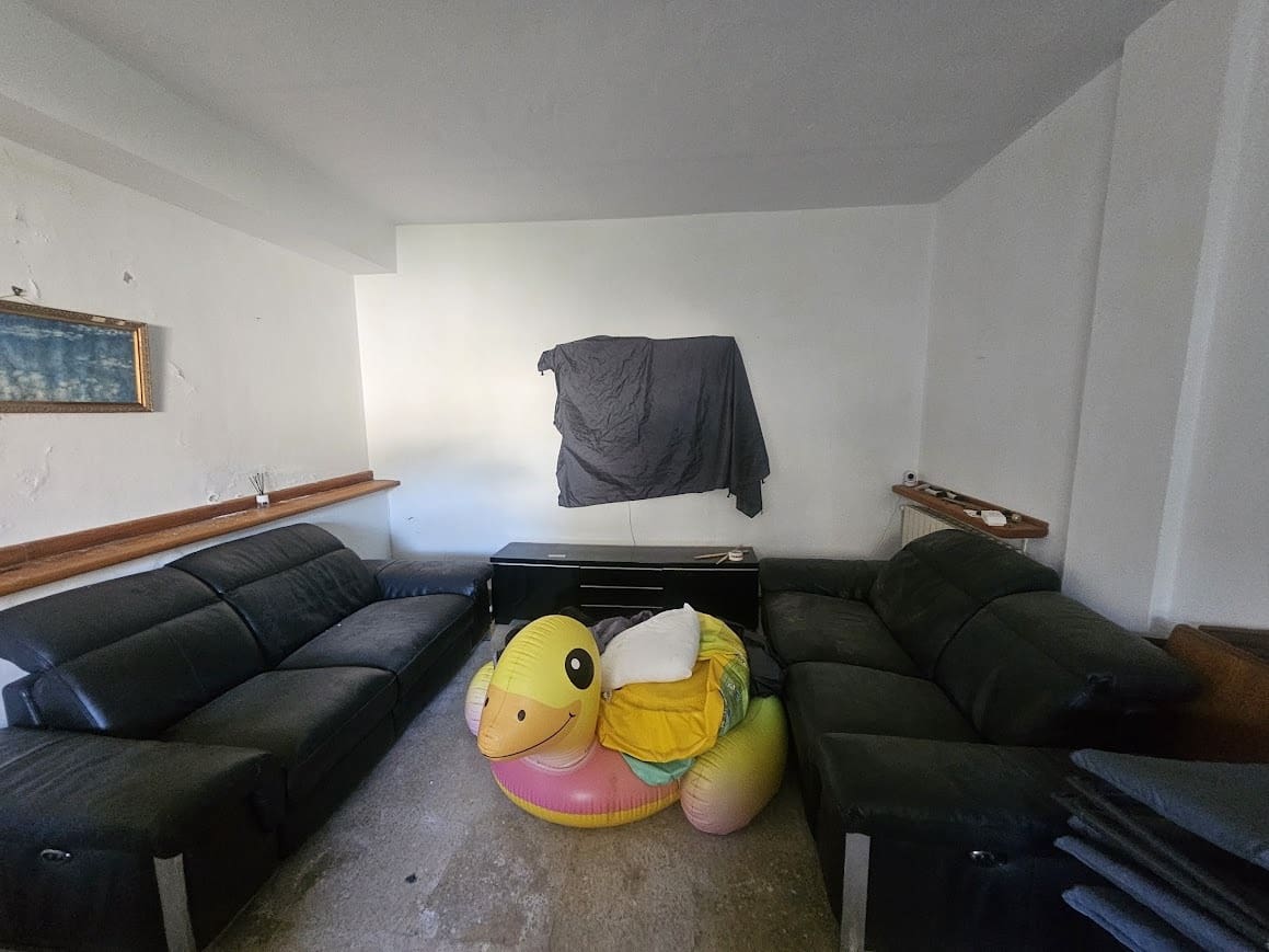 4 bedroom Villa for sale in Gandia with pool garage - € 250,000 (Ref: 9700157)