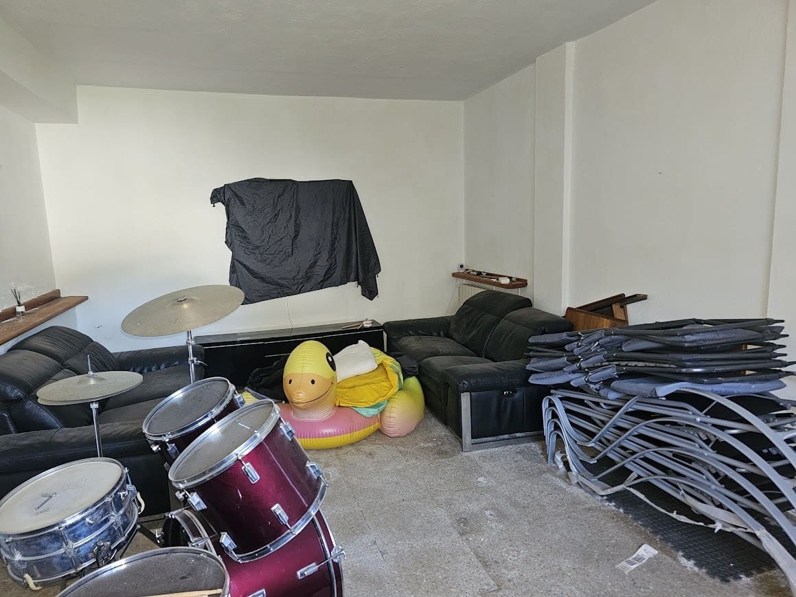 4 bedroom Villa for sale in Gandia with pool garage - € 250,000 (Ref: 9700157)