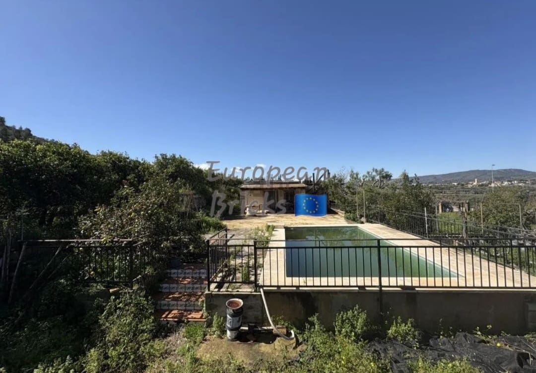 2 bedroom Finca/Country House for sale in Xativa with pool - € 85,000 (Ref: 9725115)