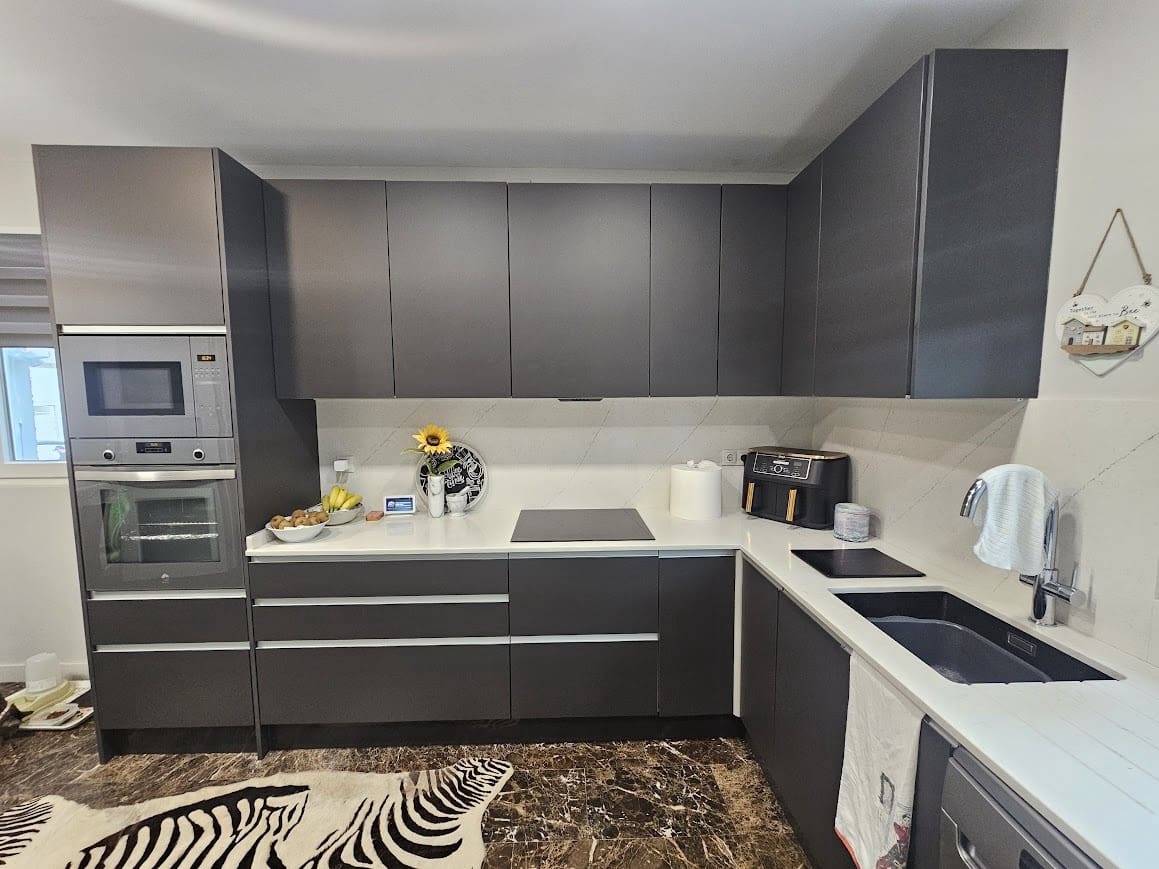 6 bedroom Villa for sale in Benidorm with garage - € 509,000 (Ref: 9725116)