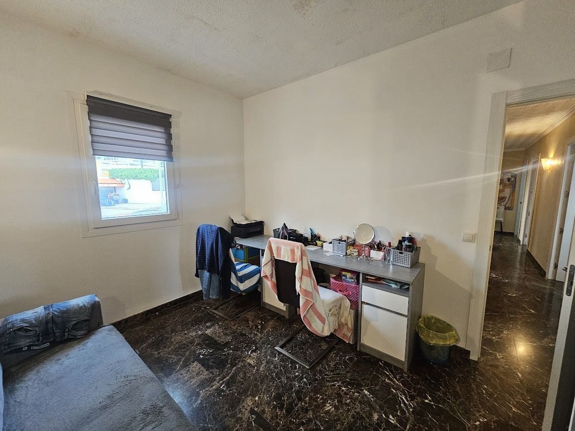 6 bedroom Villa for sale in Benidorm with garage - € 509,000 (Ref: 9725116)