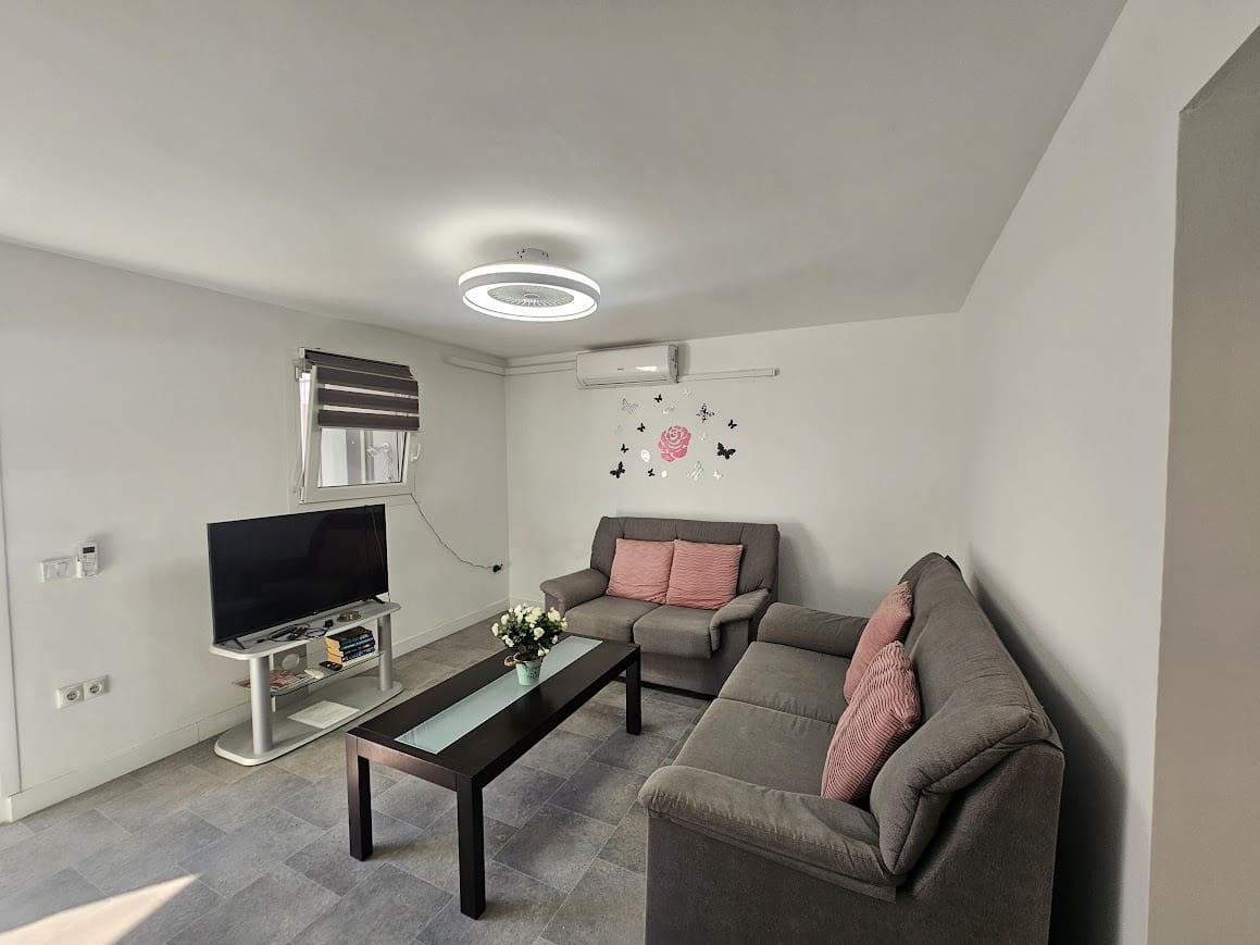 6 bedroom Villa for sale in Benidorm with garage - € 509,000 (Ref: 9725116)