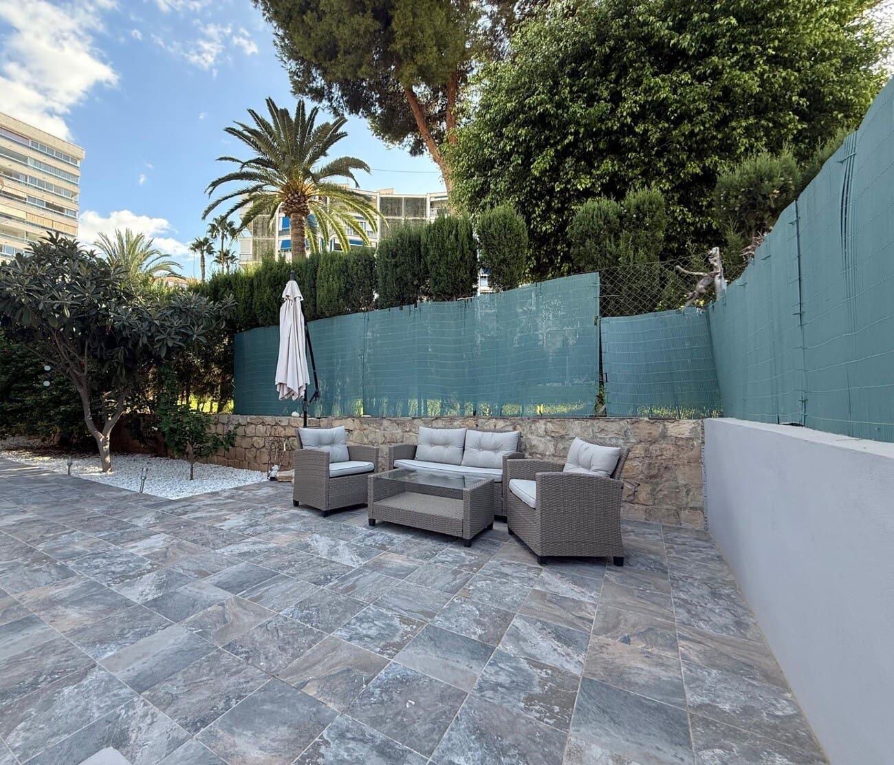 6 bedroom Villa for sale in Benidorm with garage - € 509,000 (Ref: 9725116)