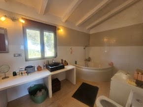 4 makuuhuone Maalaistalo myytävänä paikassa Xativa mukana uima-altaan - 399 000 € (Ref: 9737188)