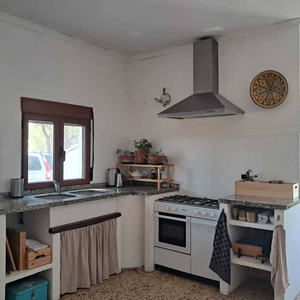 4 makuuhuone Maalaistalo myytävänä paikassa Xativa mukana uima-altaan - 399 000 € (Ref: 9737188)