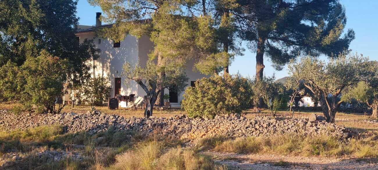 4 makuuhuone Maalaistalo myytävänä paikassa Xativa mukana uima-altaan - 399 000 € (Ref: 9737188)