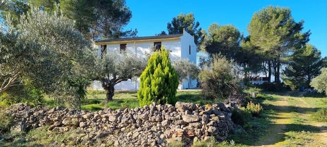 4 makuuhuone Maalaistalo myytävänä paikassa Xàtiva mukana uima-altaan - 399 000 € (Ref: 9737188)