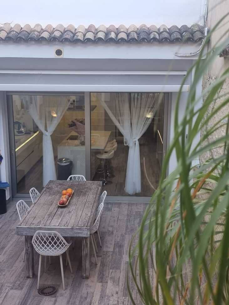 Casa de 3 habitaciones en Canals en venta - 240.000 € (Ref: 9737269)