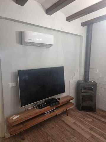 Casa de 3 habitaciones en Canals en venta - 240.000 € (Ref: 9737269)