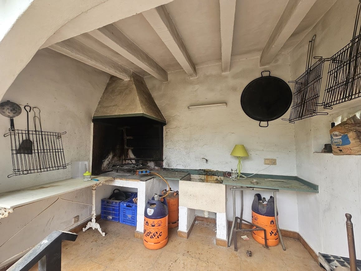 Finca/Casa Rural de 3 habitaciones en Canals en venta con piscina garaje - 245.000 € (Ref: 9803729)