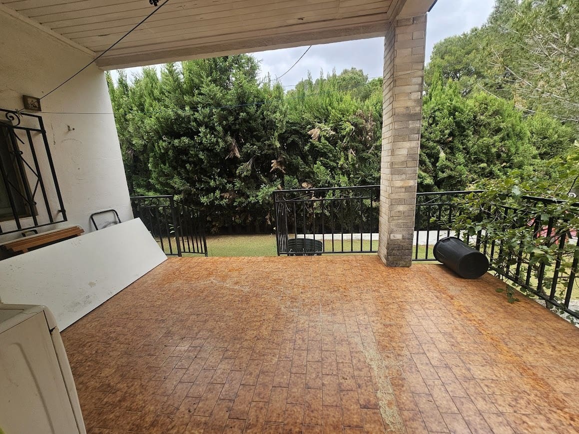 Finca/Casa Rural de 3 habitaciones en Canals en venta con piscina garaje - 245.000 € (Ref: 9803729)