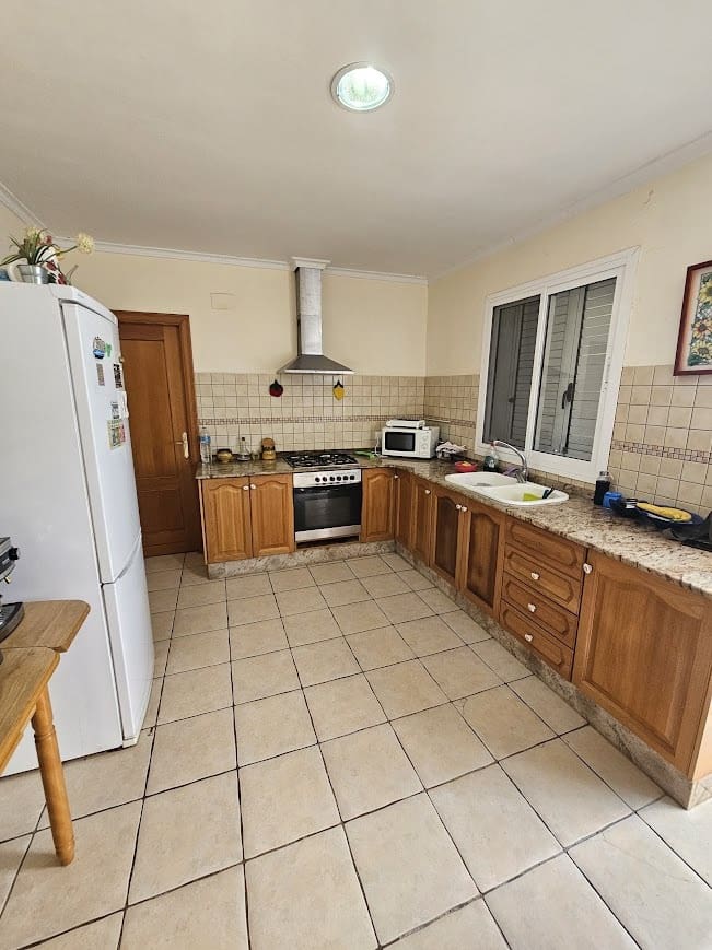 3 camera da letto Finca/Casa di Campagna in vendita in Chella con piscina garage - 264.000 € (Rif: 9829563)