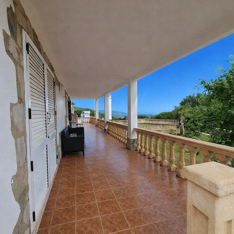 3 camera da letto Finca/Casa di Campagna in vendita in Chella con piscina garage - 264.000 € (Rif: 9829563)