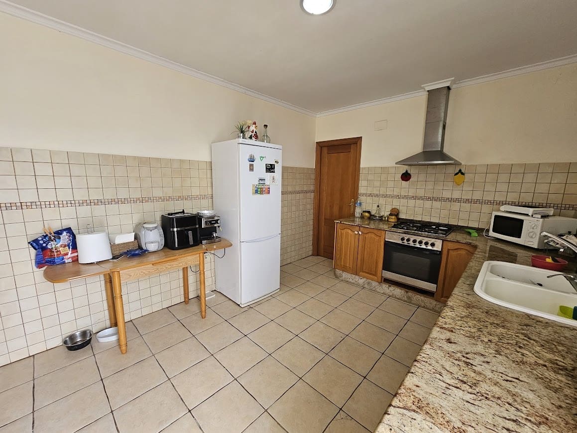 3 camera da letto Finca/Casa di Campagna in vendita in Chella con piscina garage - 264.000 € (Rif: 9829563)