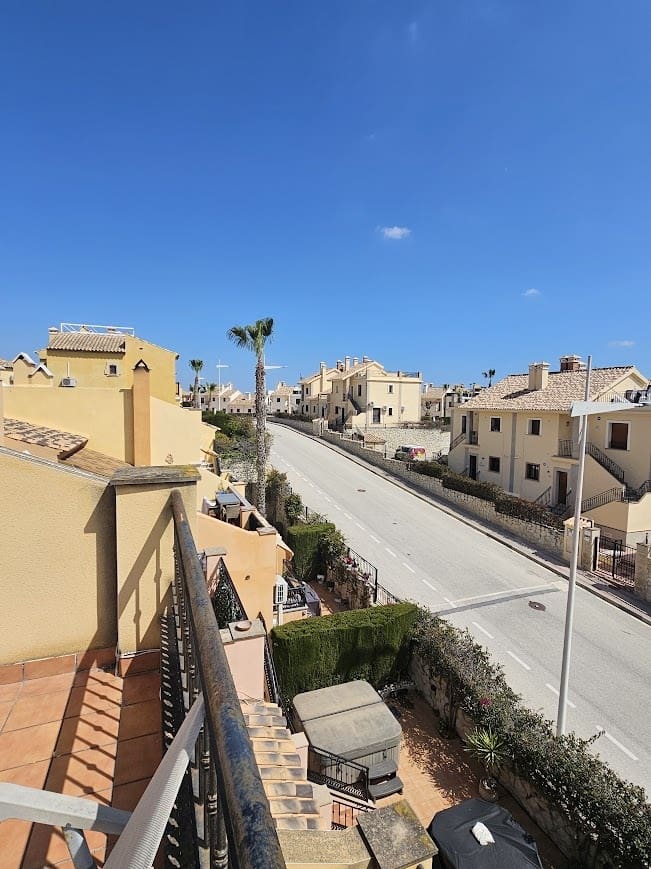 2 soverom Leilighet til salgs i Algorfa med svømmebasseng garasje - € 240 000 (Ref: 9830367)