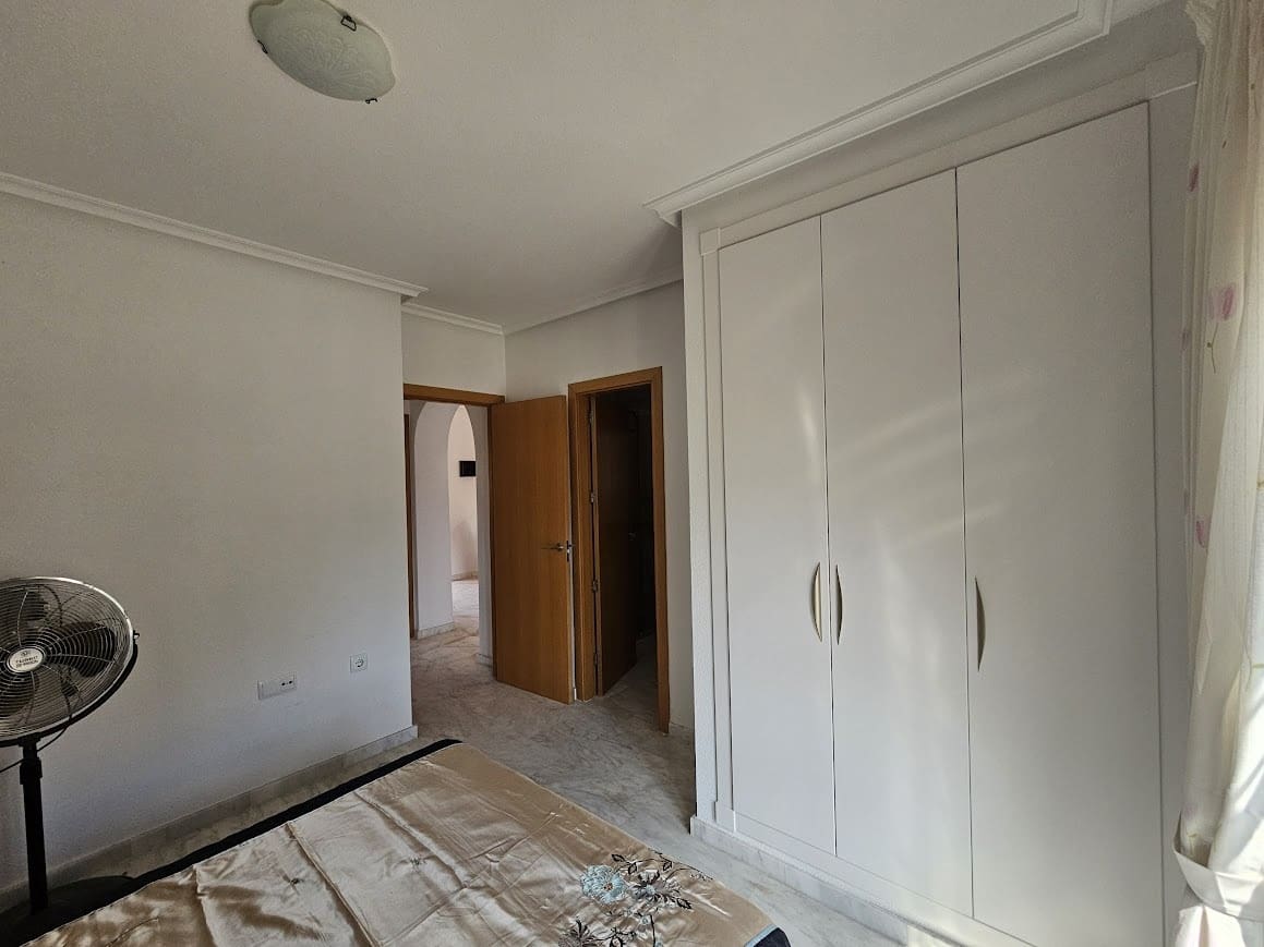 2 soverom Leilighet til salgs i Algorfa med svømmebasseng garasje - € 240 000 (Ref: 9830367)
