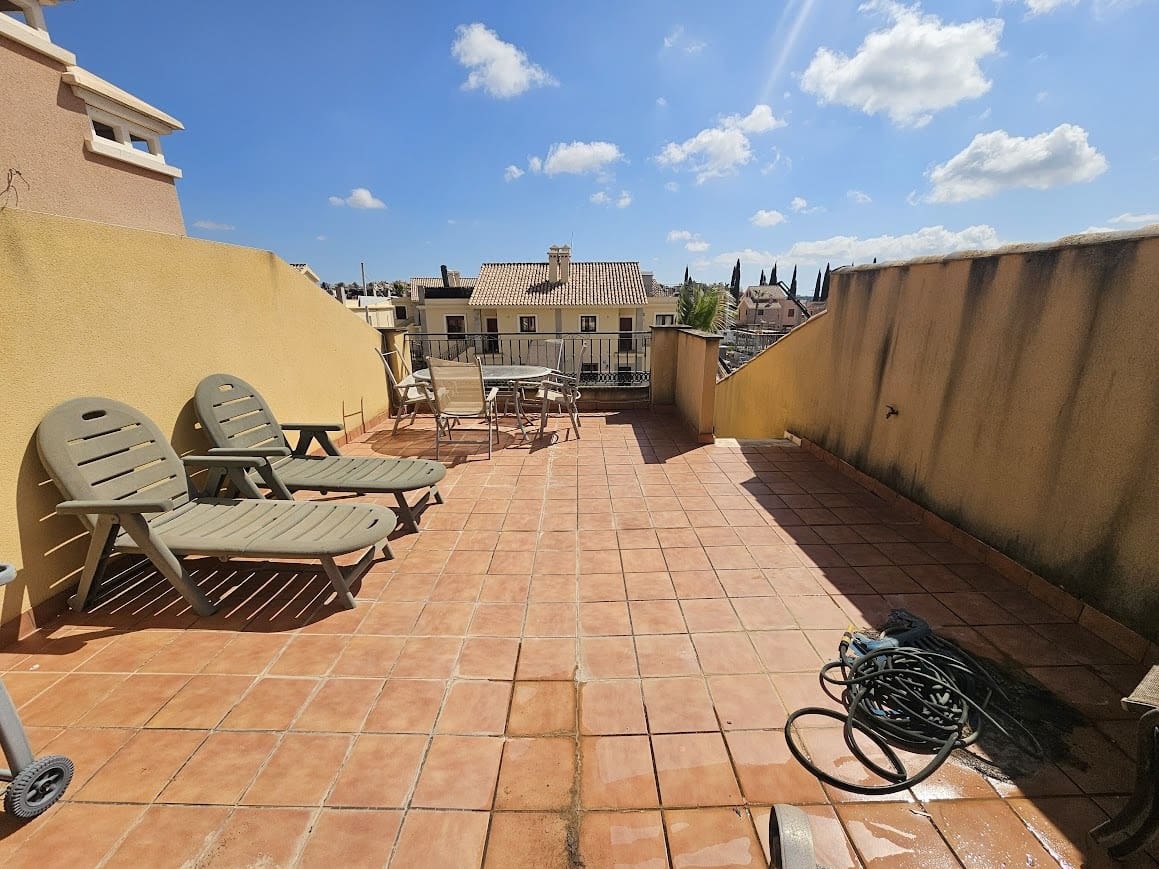 2 soverom Leilighet til salgs i Algorfa med svømmebasseng garasje - € 240 000 (Ref: 9830367)
