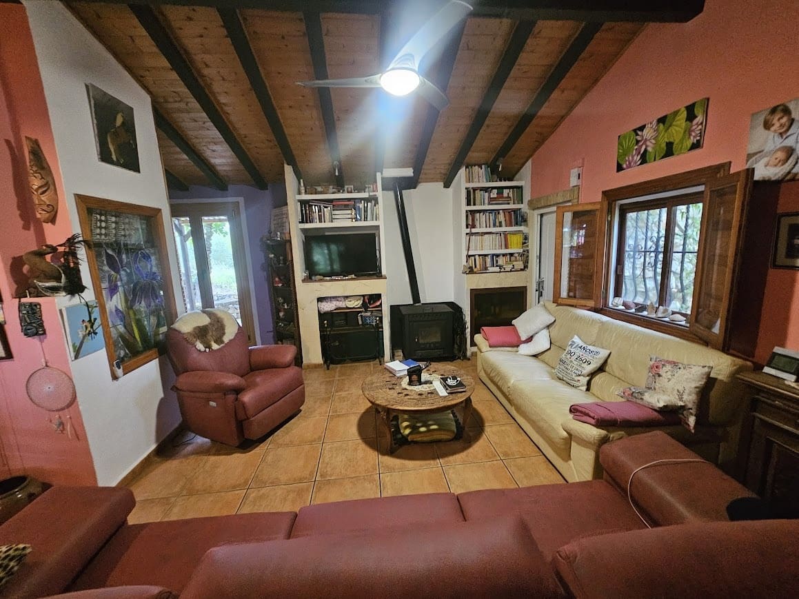 4 bedroom Finca/Country House for sale in Chella with pool garage - € 399,000 (Ref: 9895424)