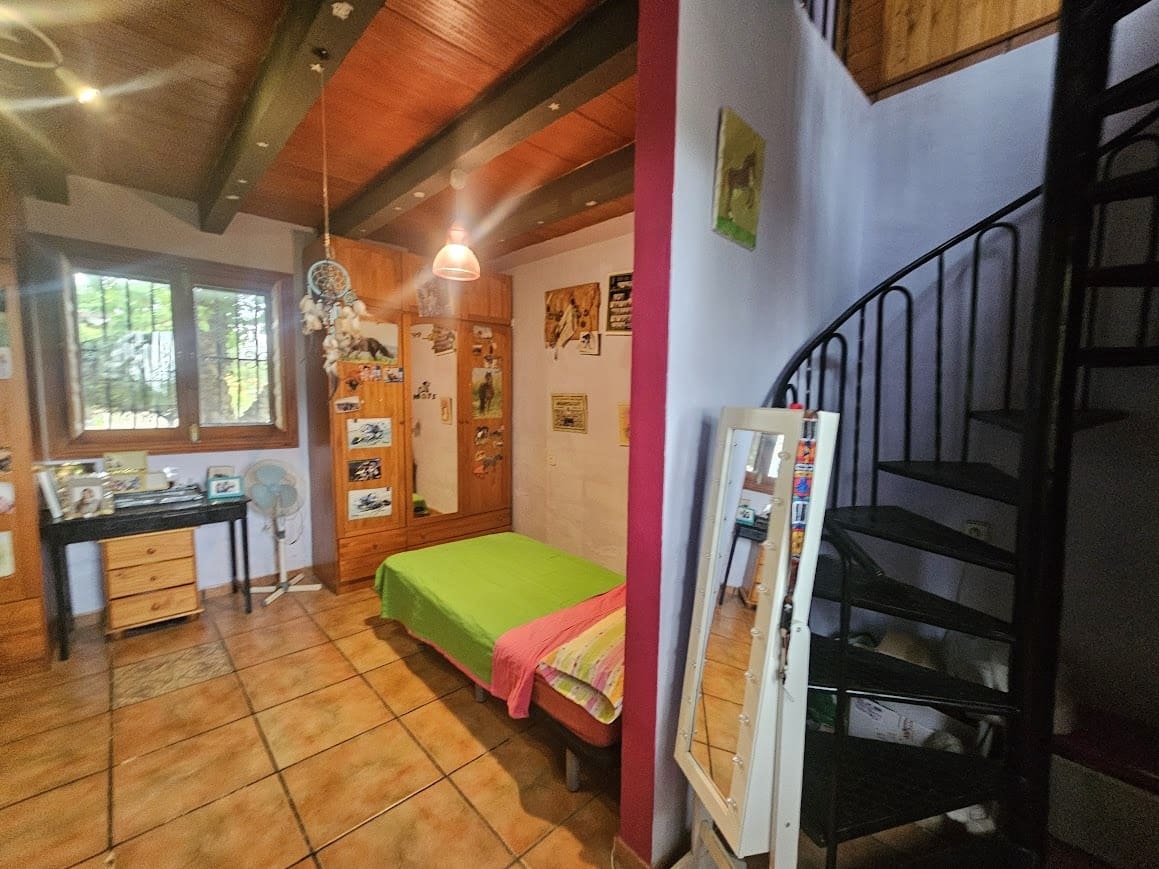 4 bedroom Finca/Country House for sale in Chella with pool garage - € 399,000 (Ref: 9895424)