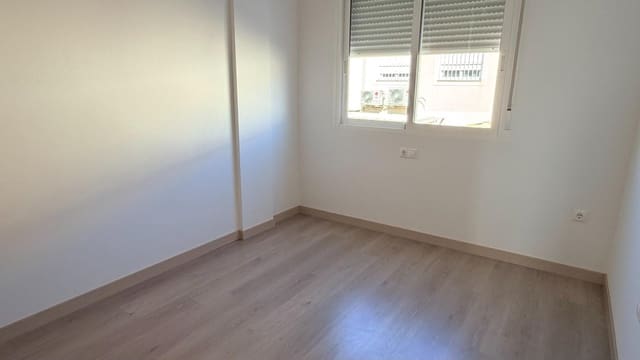 4 soverom Rekkehus til salgs i Santiago de la Ribera, San Javier med svømmebasseng - € 238 000 (Ref: 10068045)