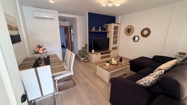 4 soverom Rekkehus til salgs i Santiago de la Ribera, San Javier med svømmebasseng - € 238 000 (Ref: 10068045)