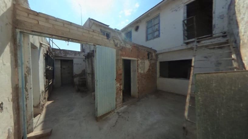 Villa til salg i El Albujon - € 76.290 (Ref: 8221193)