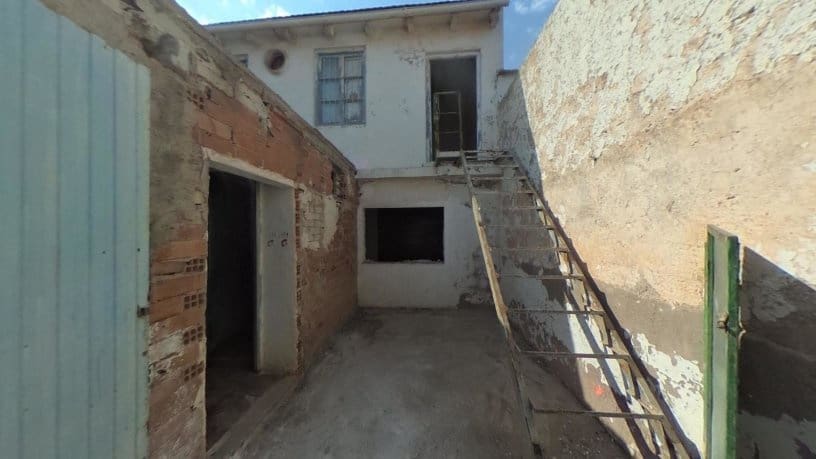 Villa til salg i El Albujon - € 76.290 (Ref: 8221193)