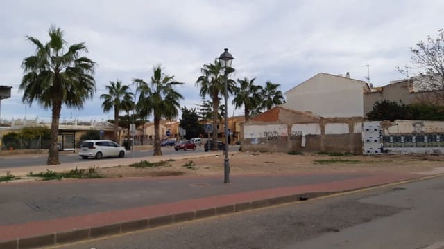 Bouwgrond te koop in Los Alcázares - € 360.000 (Ref: 8284921)
