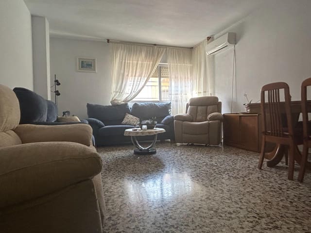 4 sypialnia Mieszkanie na sprzedaż w Centro, Los Alcázares z garażem - 139 900 € (Ref: 8859689)