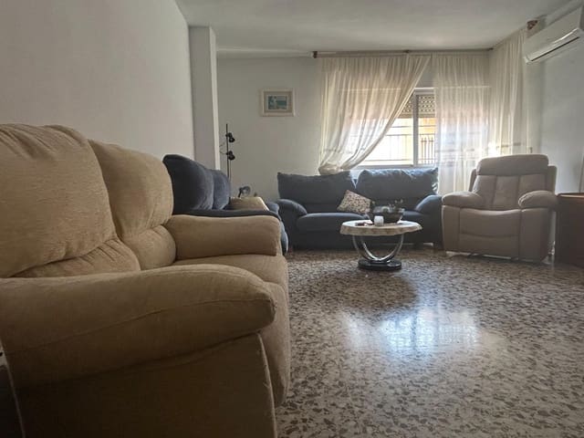 4 sypialnia Mieszkanie na sprzedaż w Centro, Los Alcázares z garażem - 139 900 € (Ref: 8859689)