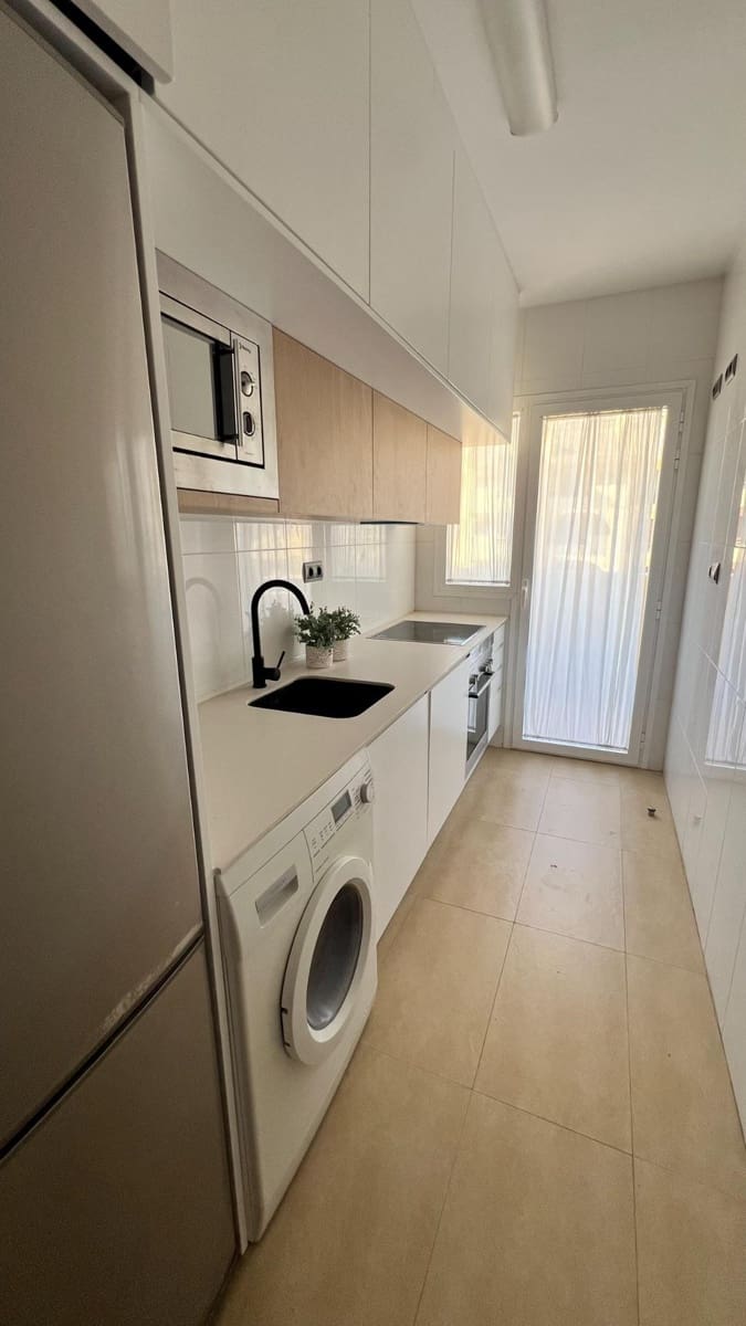 2 bedroom Apartment for sale in Los Alcazares with pool garage - € 129,300 (Ref: 9034623)