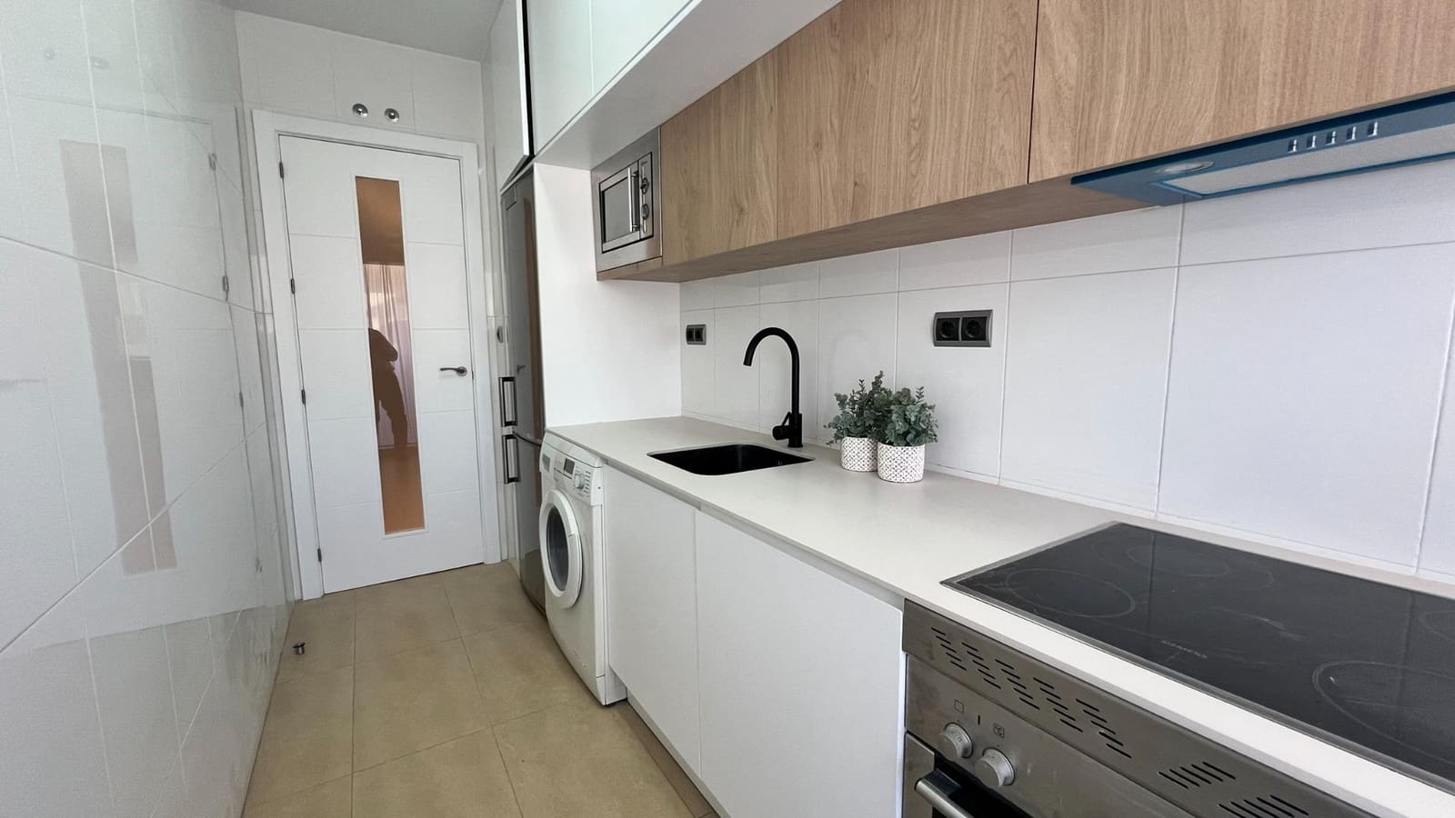 2 bedroom Apartment for sale in Los Alcazares with pool garage - € 129,300 (Ref: 9034623)