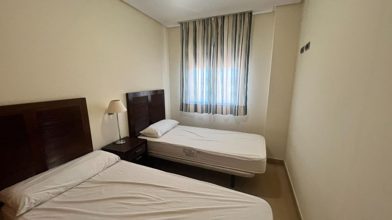 2 bedroom Apartment for sale in Los Alcazares with pool garage - € 120,000 (Ref: 9034626)