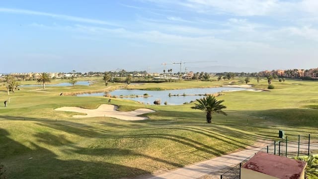 Apartamento de 2 habitaciones en Los Alcázares en venta con piscina - 129.300 € (Ref: 9034627)