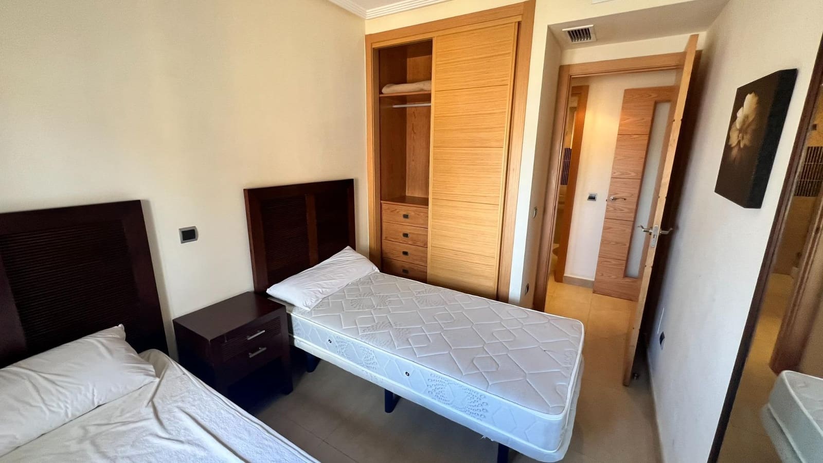 2 Zimmer Apartment zu verkaufen in Los Alcazares mit Pool - 129.300 € (Ref: 9034628)