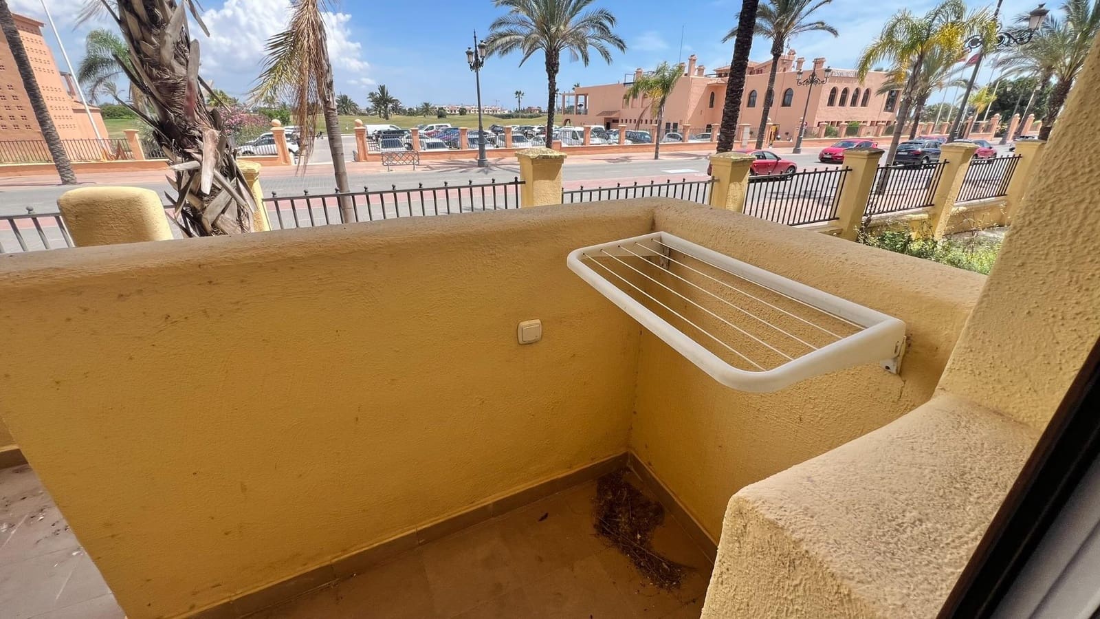 2 Zimmer Apartment zu verkaufen in Los Alcazares mit Pool - 129.300 € (Ref: 9034628)