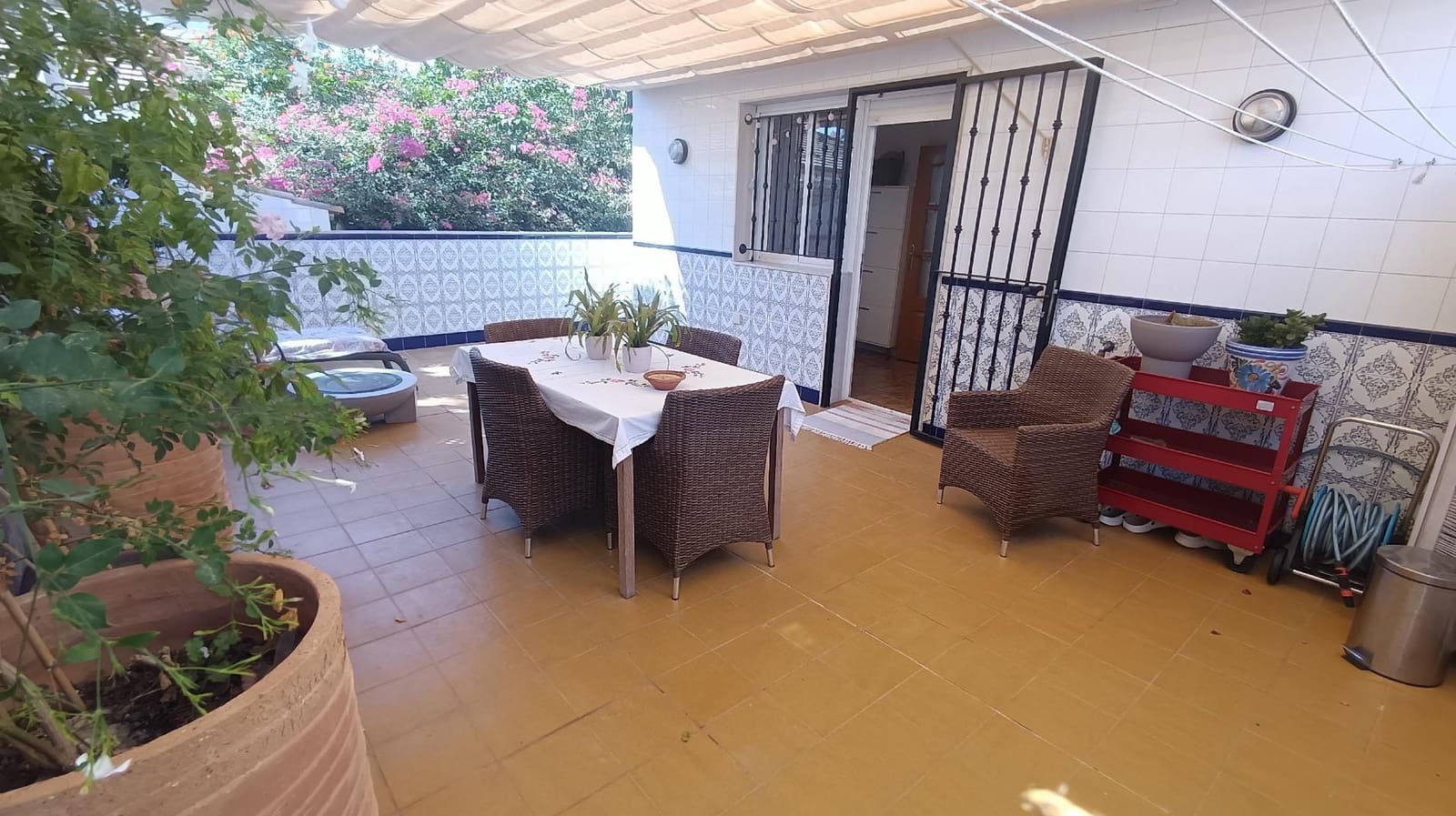 4 slaapkamer Villa te koop in San Pedro del Pinatar met garage - € 580.000 (Ref: 9285308)