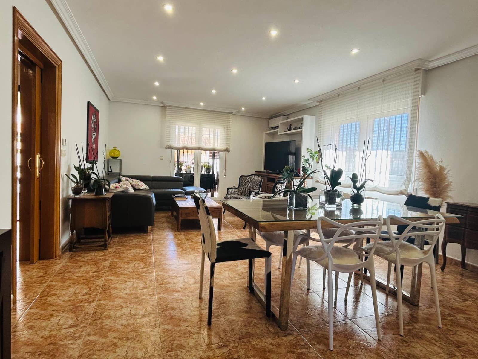 4 slaapkamer Villa te koop in San Pedro del Pinatar met garage - € 580.000 (Ref: 9285308)