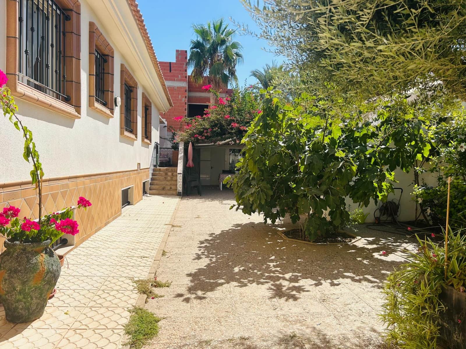 4 slaapkamer Villa te koop in San Pedro del Pinatar met garage - € 580.000 (Ref: 9285308)