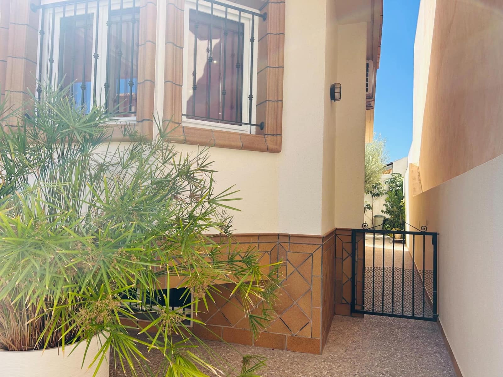 4 slaapkamer Villa te koop in San Pedro del Pinatar met garage - € 580.000 (Ref: 9285308)