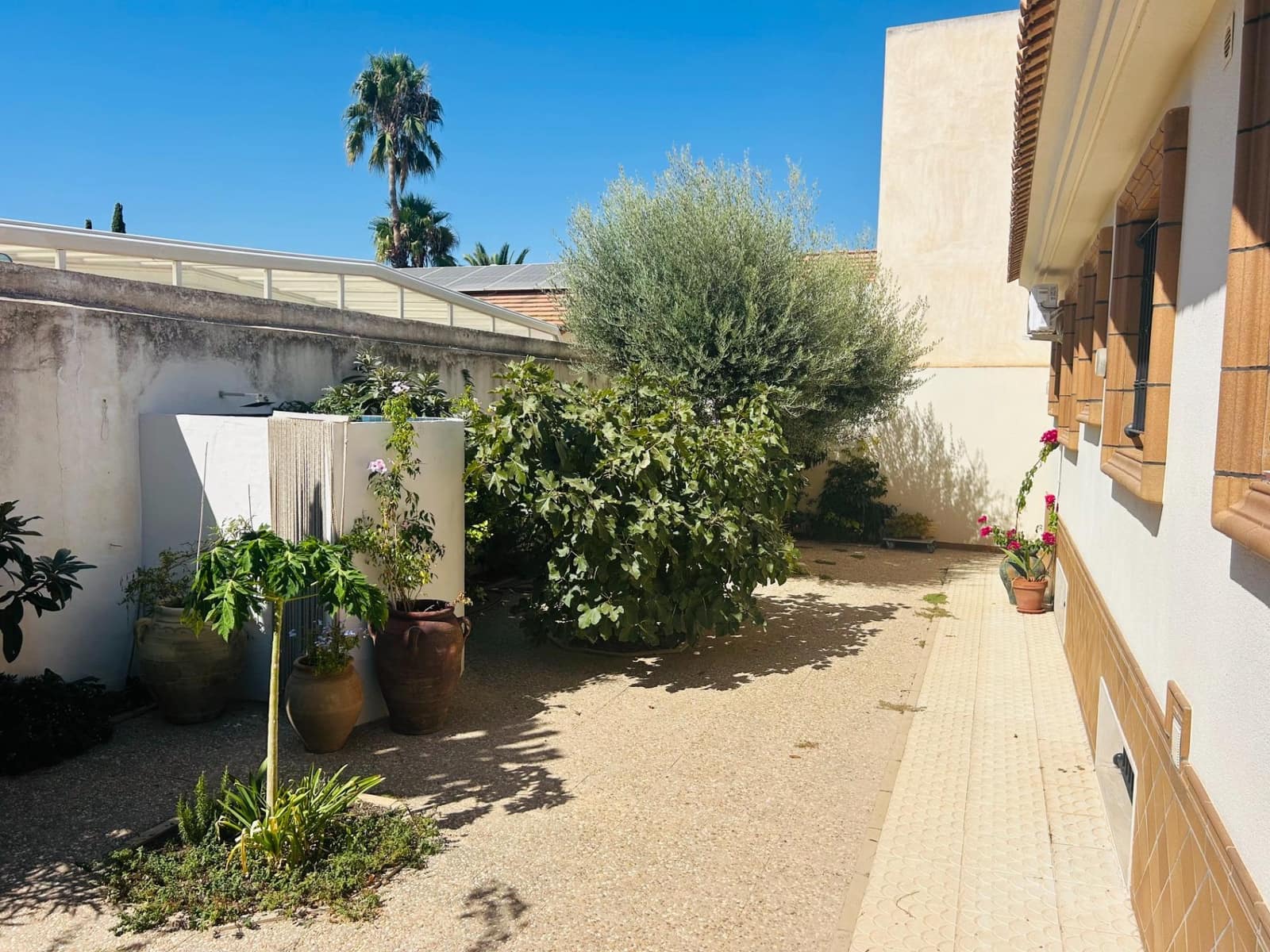 4 slaapkamer Villa te koop in San Pedro del Pinatar met garage - € 580.000 (Ref: 9285308)