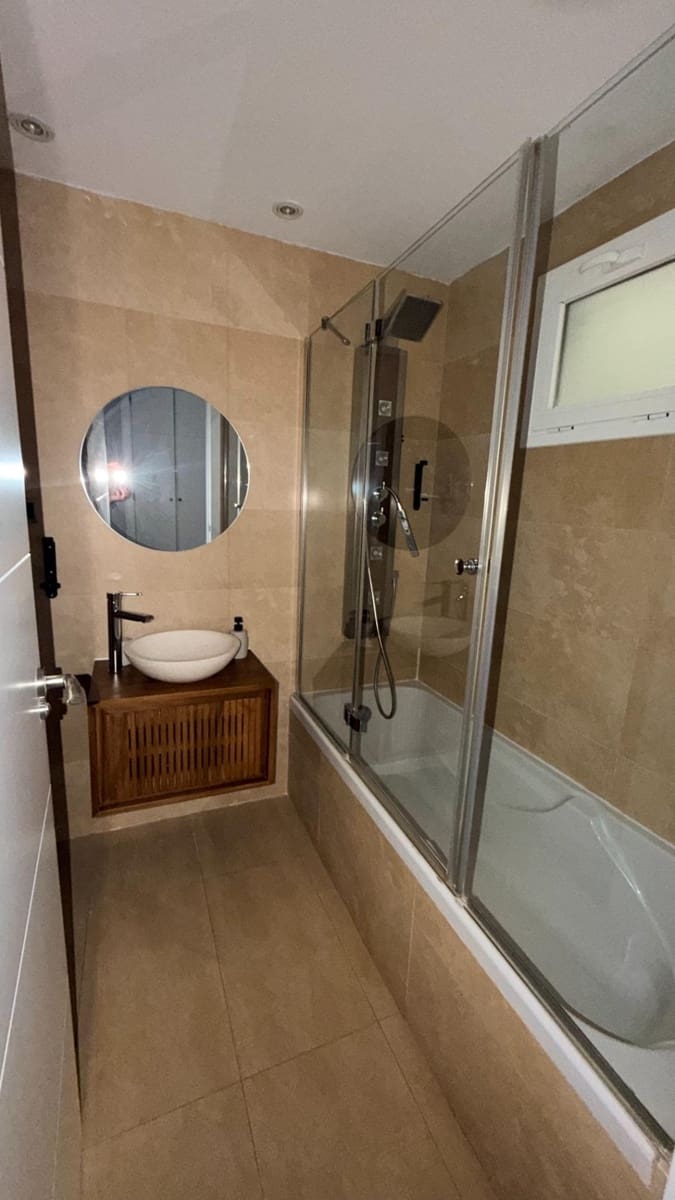 2 Zimmer Apartment zu verkaufen in Los Alcazares mit Pool Garage - 129.300 € (Ref: 9390996)