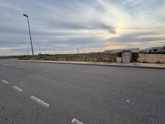 Działka budowlana na sprzedaż w Roldan, Torre-Pacheco - 825 000 € (Ref: 9509043)