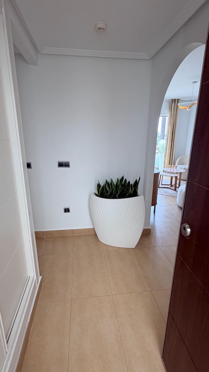 1 soveværelse Lejlighed til salg i Los Alcazares med swimmingpool - € 167.500 (Ref: 9973392)