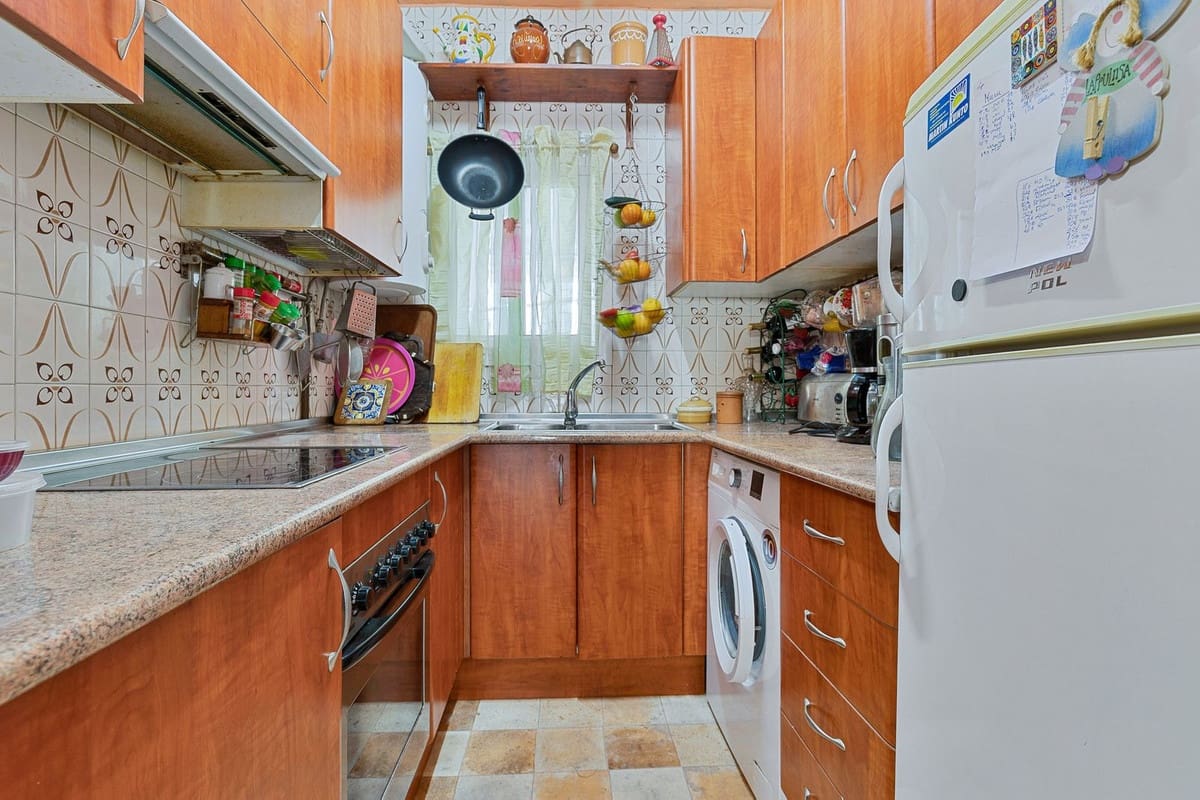 Ático de 2 habitaciones en Fuengirola en venta - 279.000 € (Ref: 8997448)