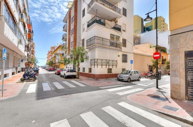 2 chambre Penthouse à vendre à Fuengirola - 279 000 € (Ref: 8997448)